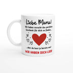 Weiße Mama-Tasse mit Spruch „Liebe Mama! Wir haben versucht, das perfekte Geschenk für dich zu finden … aber du hast ja bereits uns! Wir haben dich lieb!“ – Ansicht 3