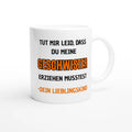 Weiße Eltern-Tasse mit Spruch „Tut mir leid, dass du meine Geschwister erziehen musstest. – Dein Lieblingskind“
